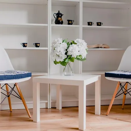 Prudentia Grenadierow Апартаменты *